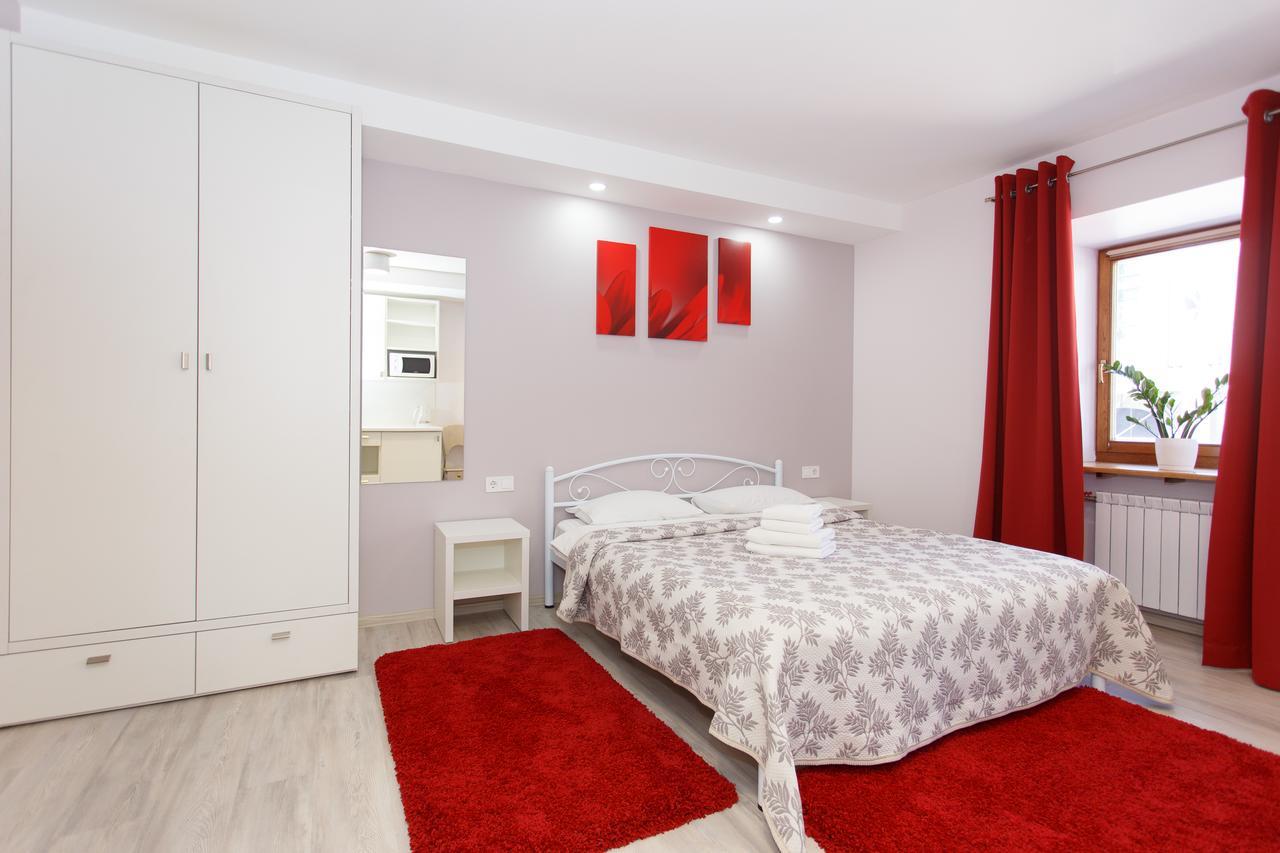 Bessarabka Apartments كييف المظهر الخارجي الصورة
