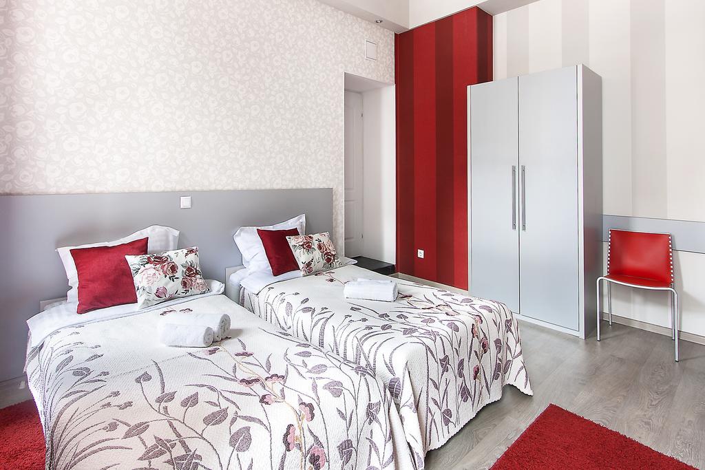 Bessarabka Apartments كييف الغرفة الصورة